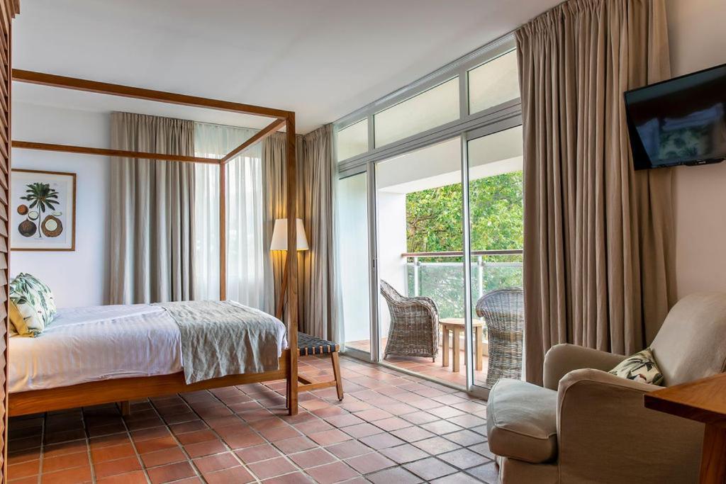 Langley Resort Fort Royal Десе Екстериор снимка