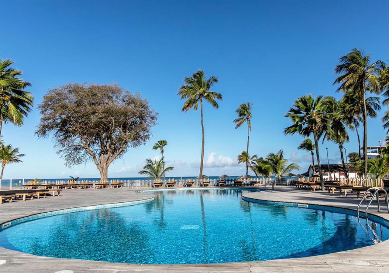 Langley Resort Fort Royal Десе Екстериор снимка